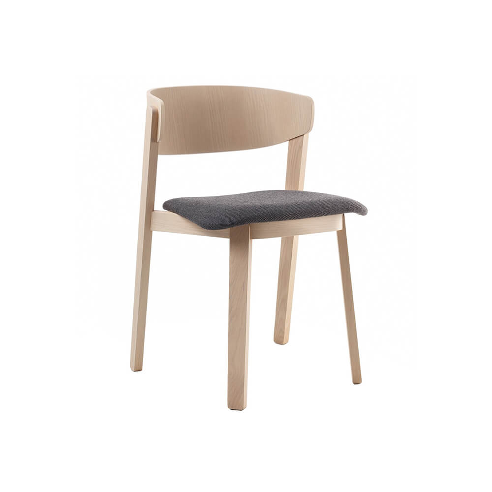 wood_chair_1